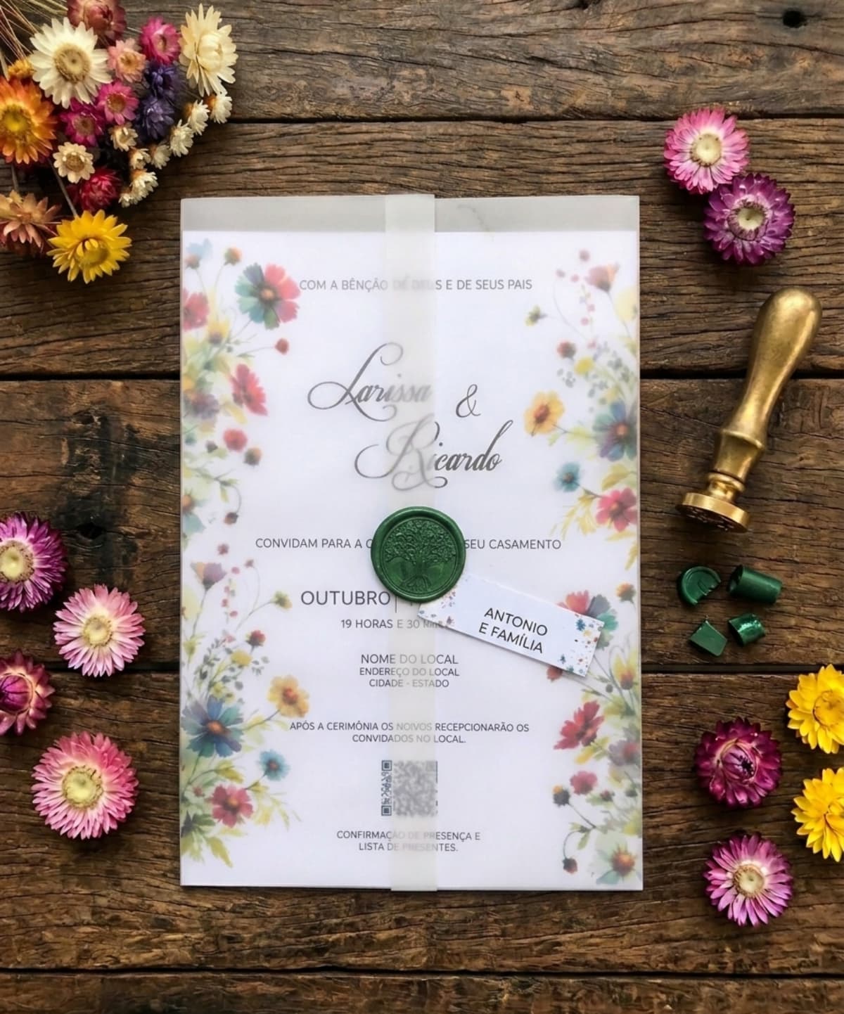 Convite de Casamento Wildflowers com Envelope de Papel Vegetal, Lacre de Cera e Tag