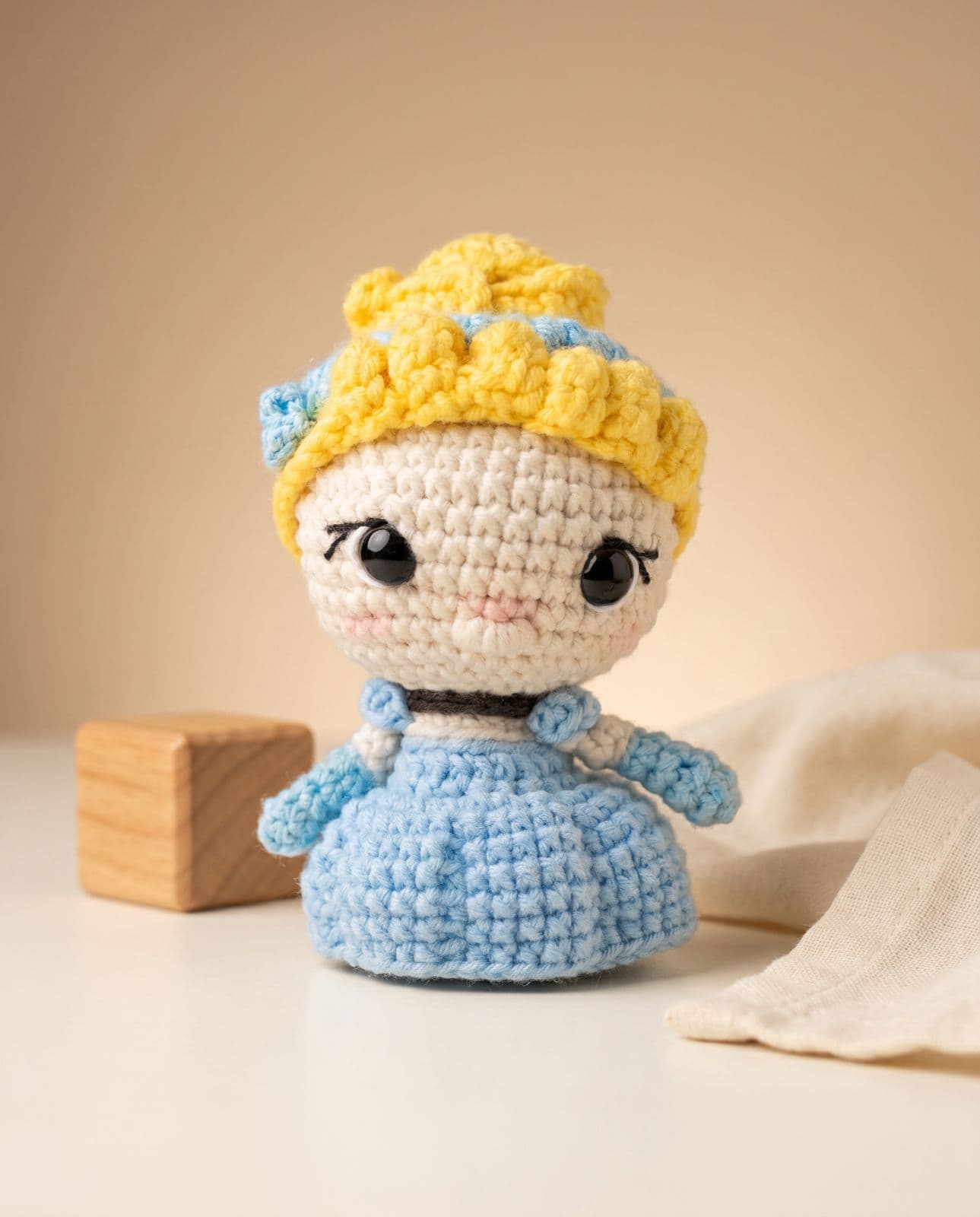 Amigurumi Toy Art Cinderela