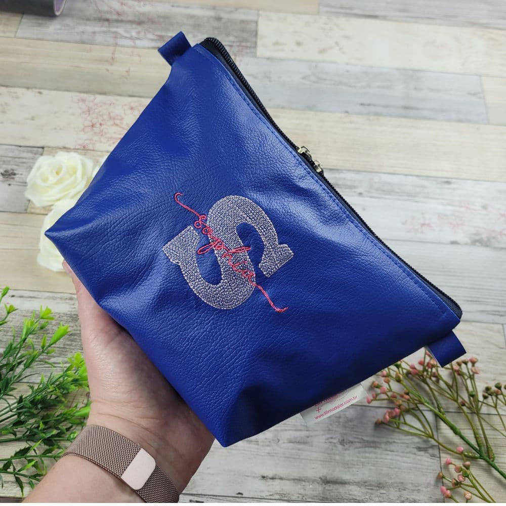 Necessaire Feminina Personalizada com Nome e Inicial