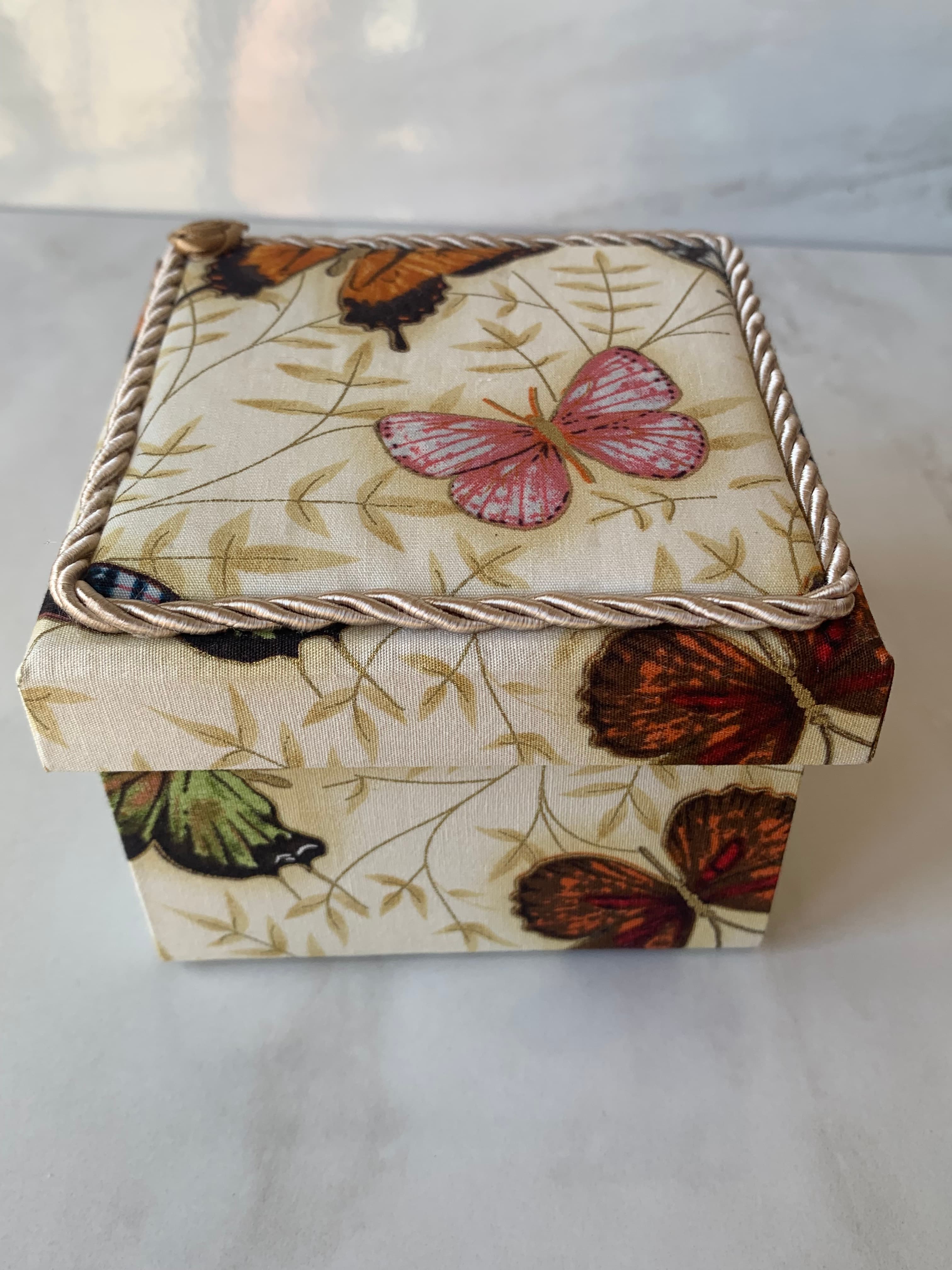MINI PORTA JOIAS BORBOLETAS