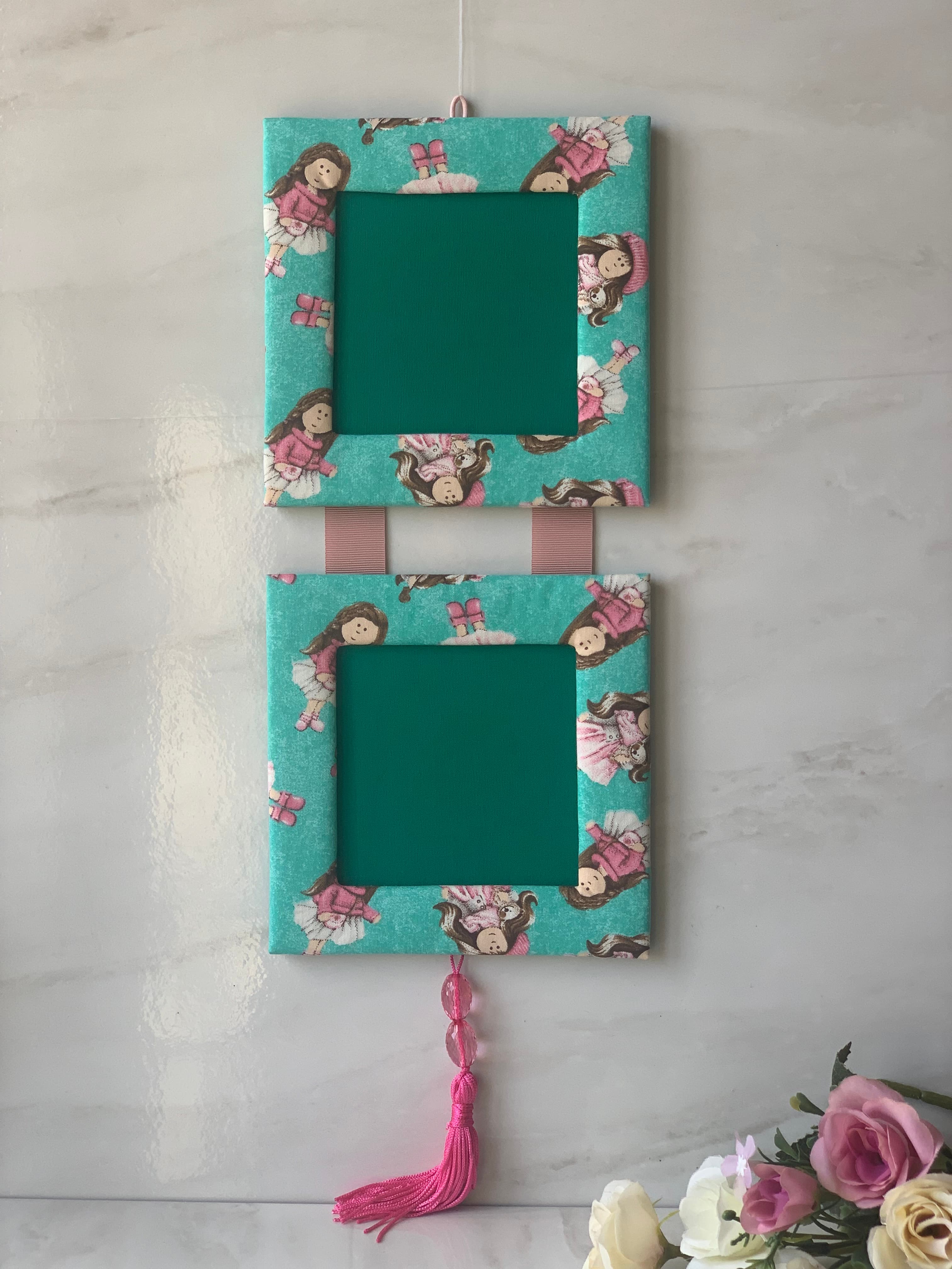 QUADRO DUPLO BONECAS