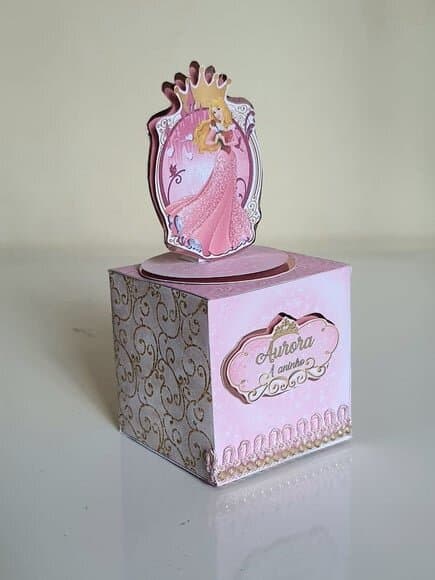 Caixa Cubo Bela Adormecida / Aurora