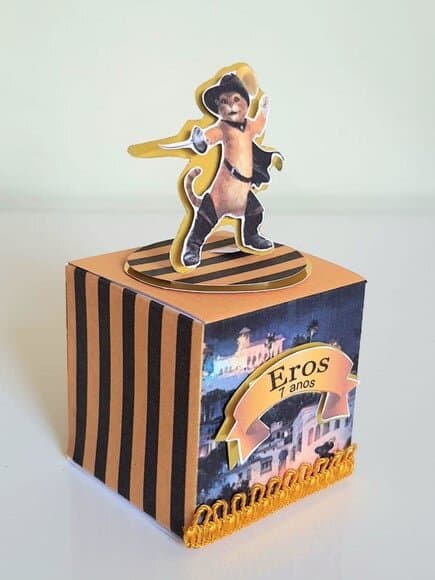 Caixa Cubo Gato de Botas