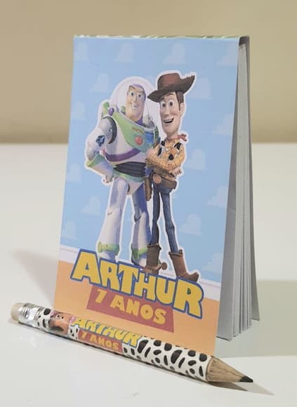 Kit bloquinho e mini lápis Toy Story