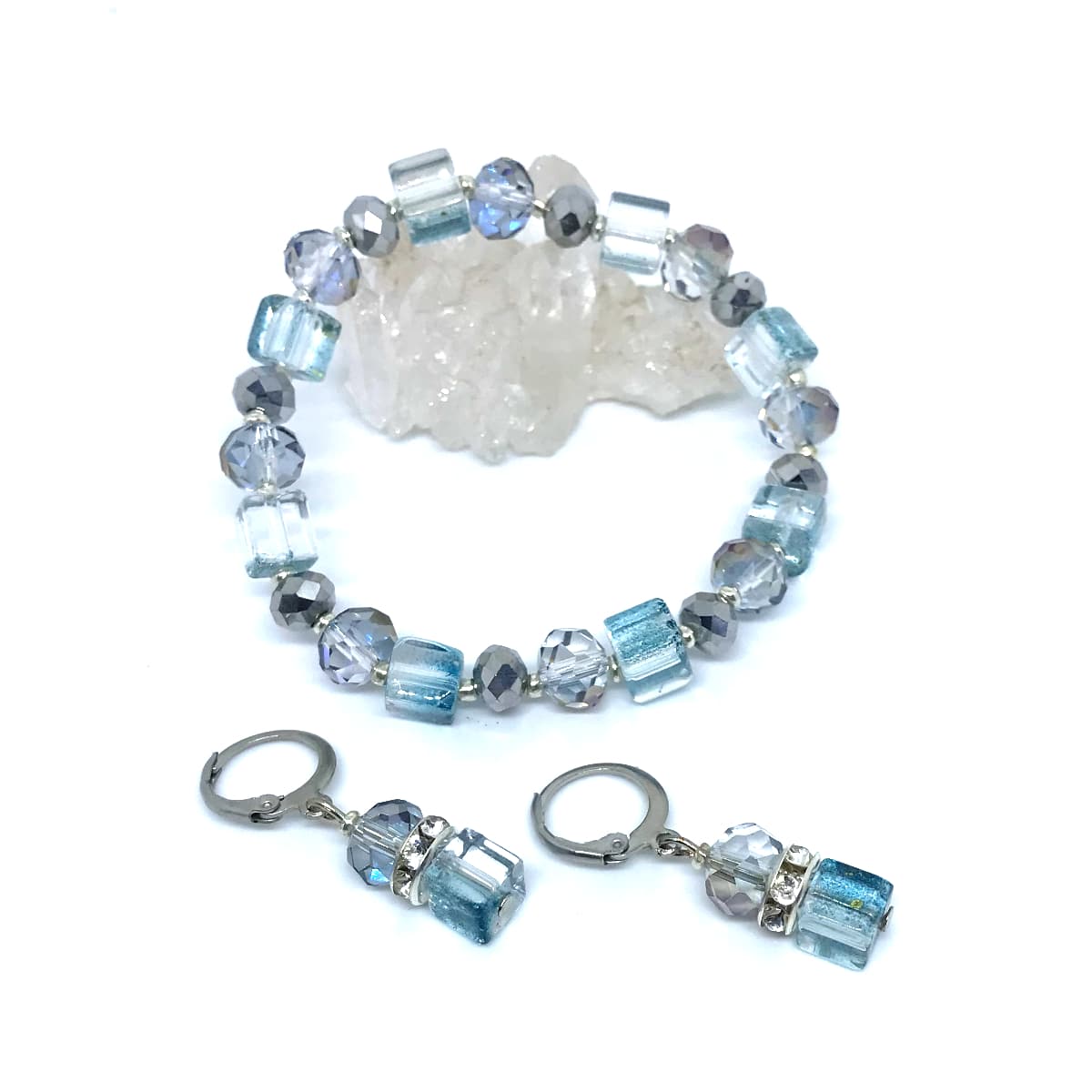 conjunto pulseira e brincos cristal boreal