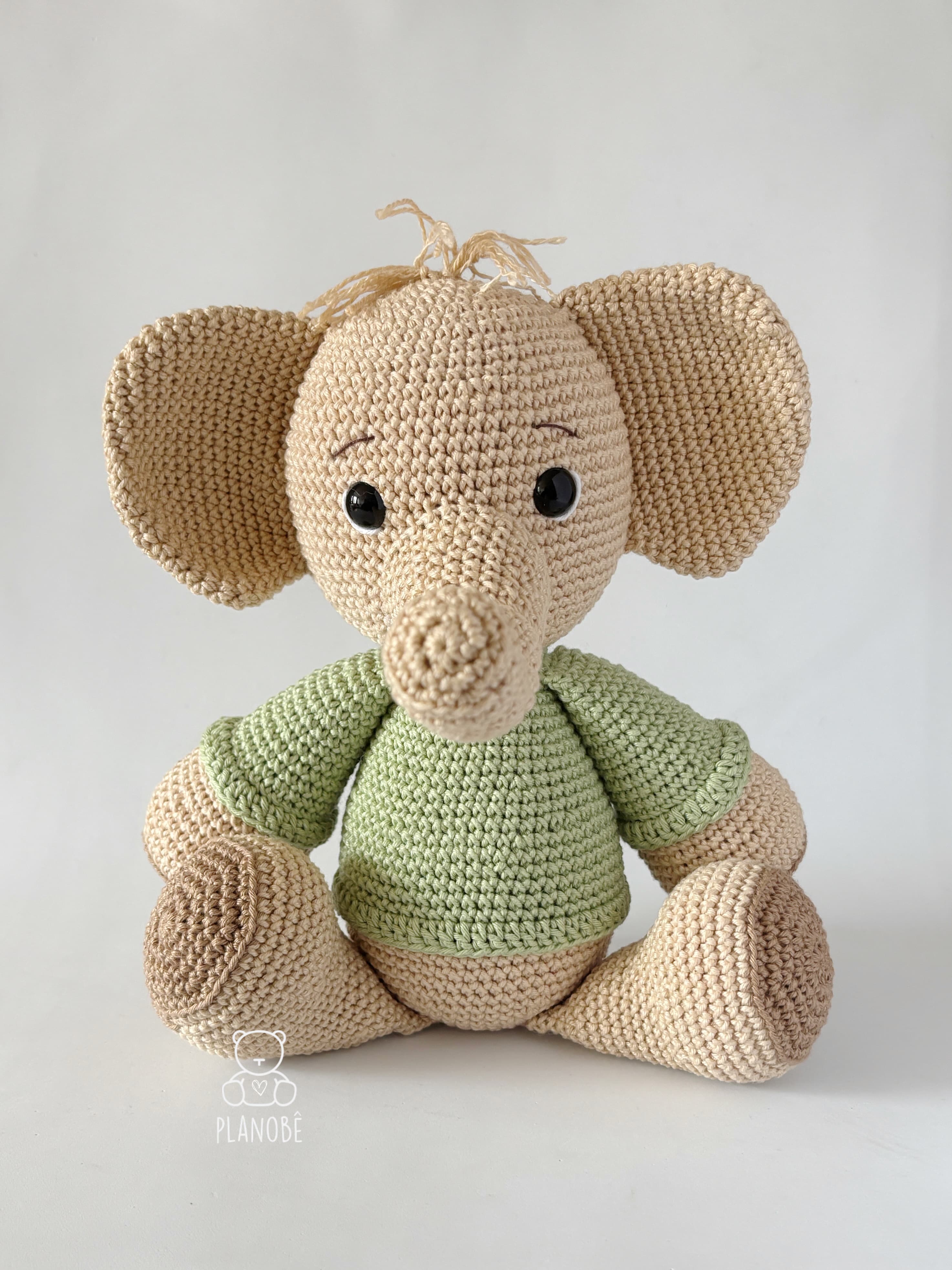 Elefante Nuno Bege - Amigurumi