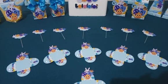25 Forminhas para Docinhos 25 Tooper para Docinhos