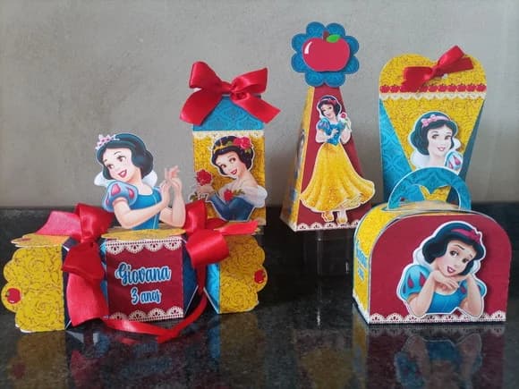 40 Lembrancinhas Branca de Neve