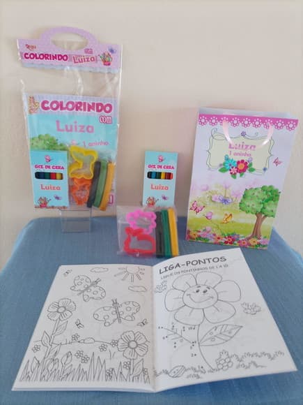 Kit Colorir com Massinha Jardim Encantado