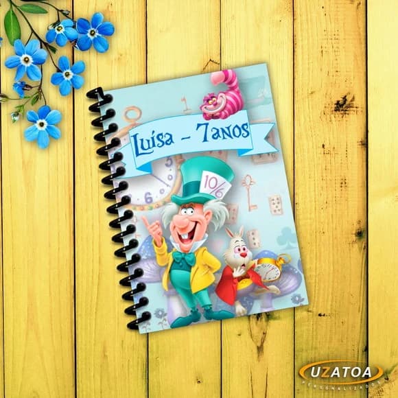 Lembrancinha Caderninho Alice no País das Maravilhas com Capa e Folhas Personalizadas
