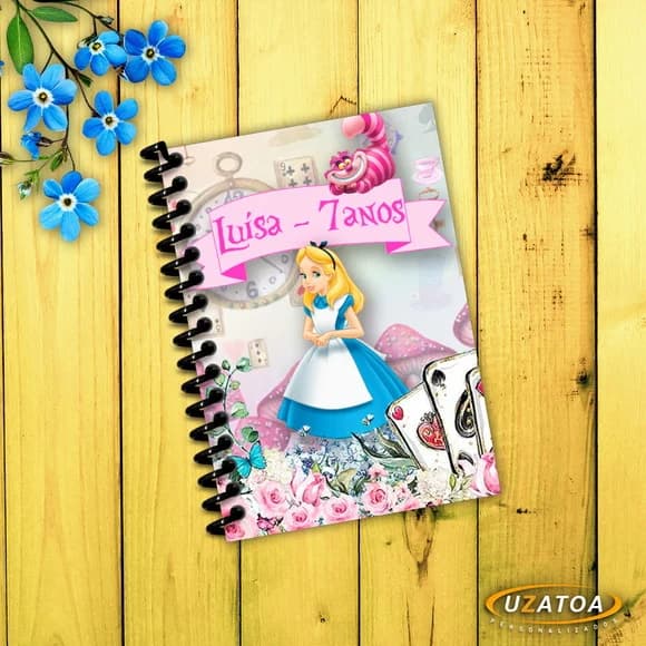 Lembrancinha Caderninho Alice no País das Maravilhas com Capa e Folhas Personalizadas