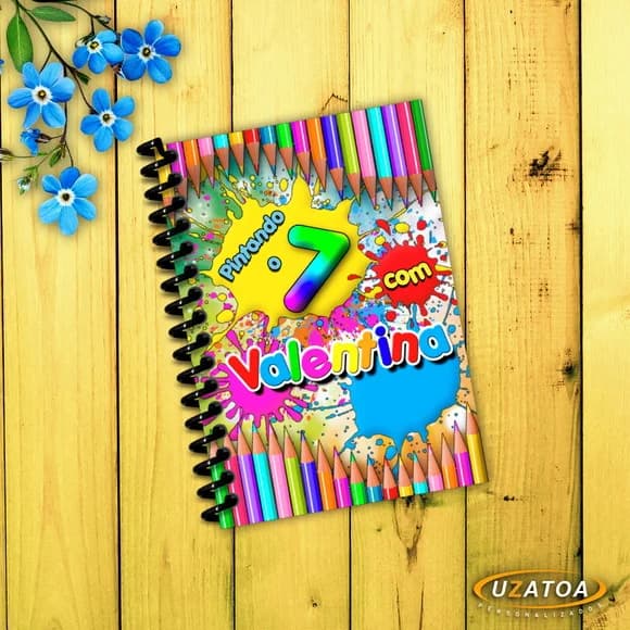 Lembrancinha Caderninho Pintando o Sete com Capa e Folhas Personalizadas