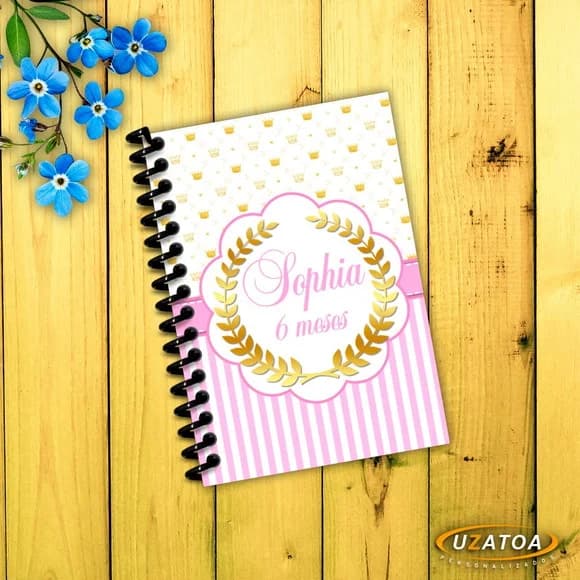 Lembrancinha Caderninho Realeza com Capa e Folhas Personalizadas