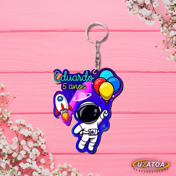 Lembrancinha Chaveiro Astronauta Personalizado em mdf