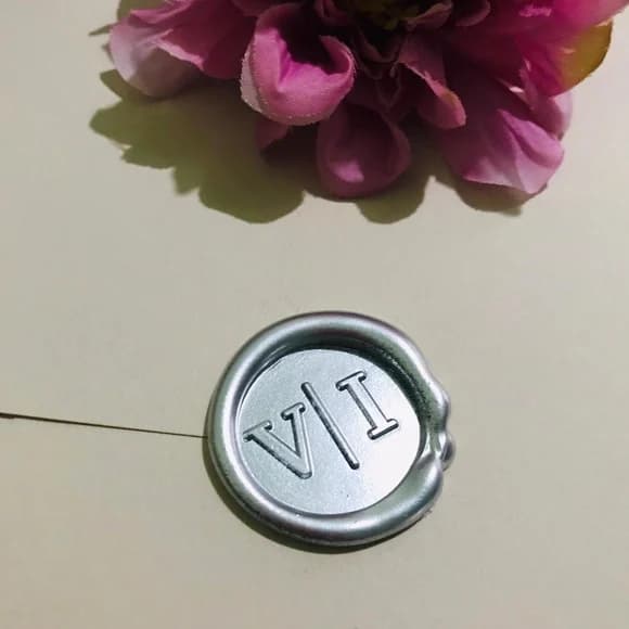 Lacre - V|i