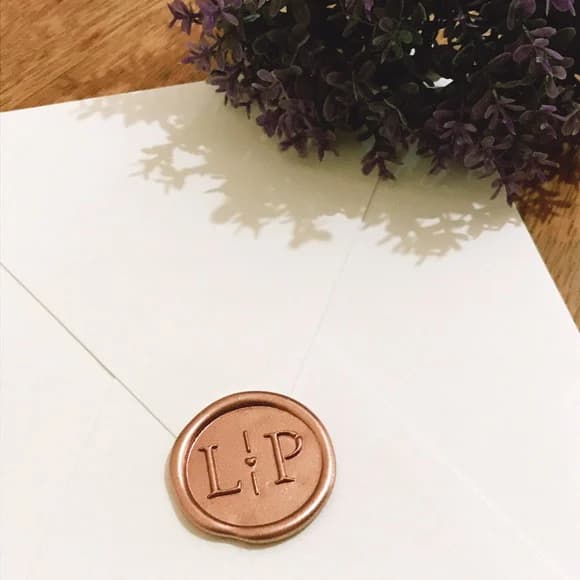 Lacre - L|p