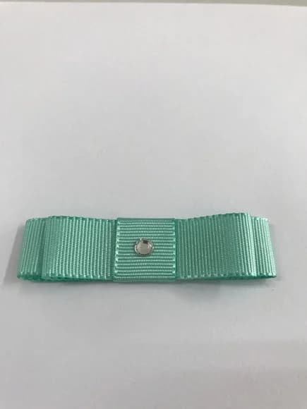 Laço Duplo verde com strass