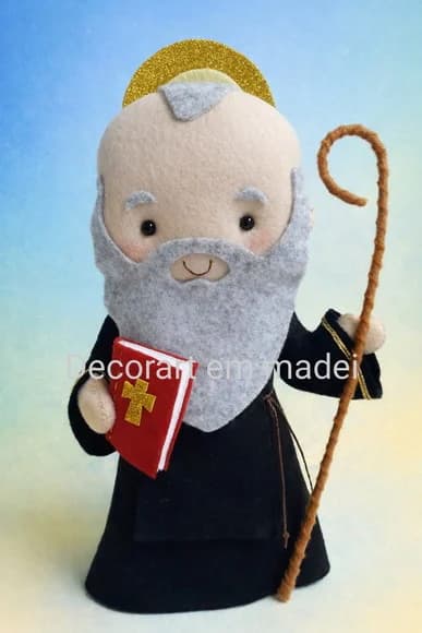 São Bento Boneco Santinho em Feltro