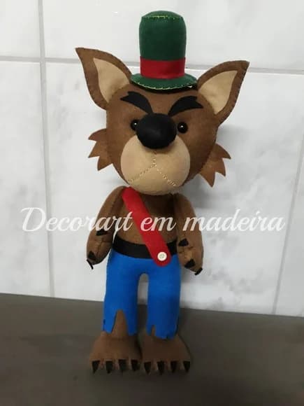 Lobo Mau Boneco Decoração em Feltro
