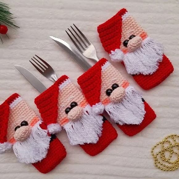 Porta Talheres Papai Noel em Amigurumi - foto 1