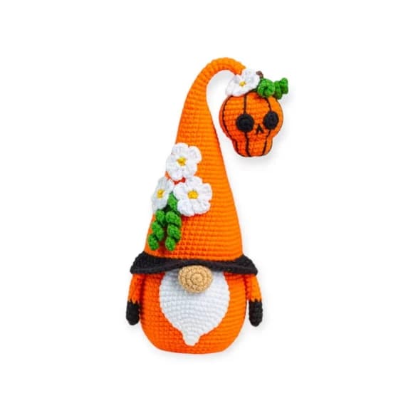 Gnomo Halloween Caveira em Amigurumi