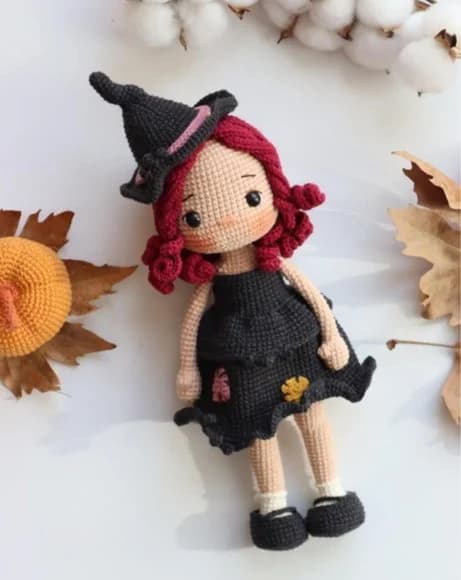 Bruxinha Rose em Amigurumi