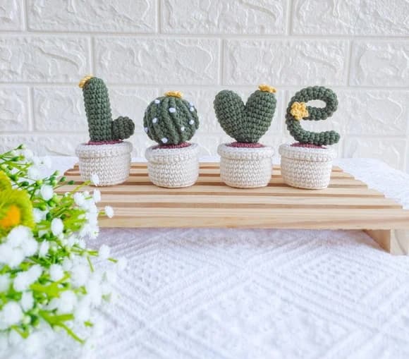 Cactos Love em Amigurumi