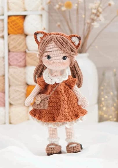 Boneca Mia em Amigurumi