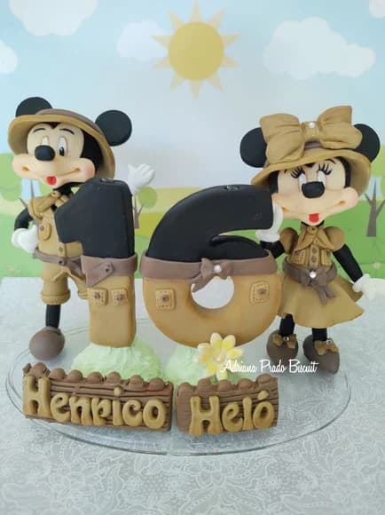 Topo de Bolo em Biscuit Mickey e Minnie Safari