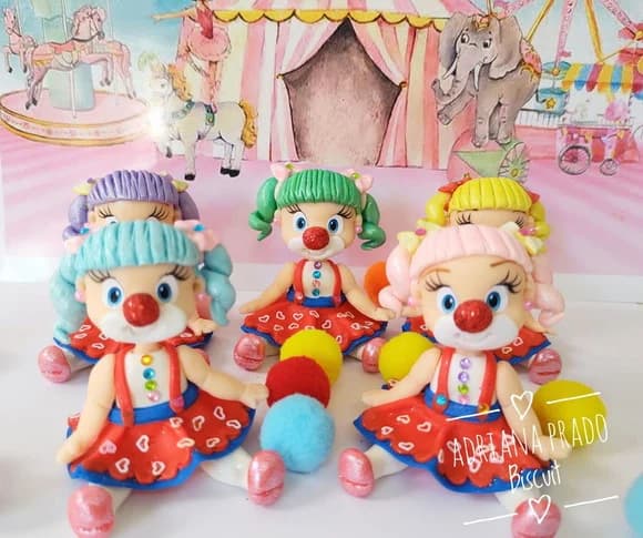 Lembrancinhas em Biscuit Circo Menina