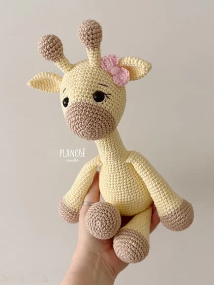 Girafa Gigi clara - Amigurumi