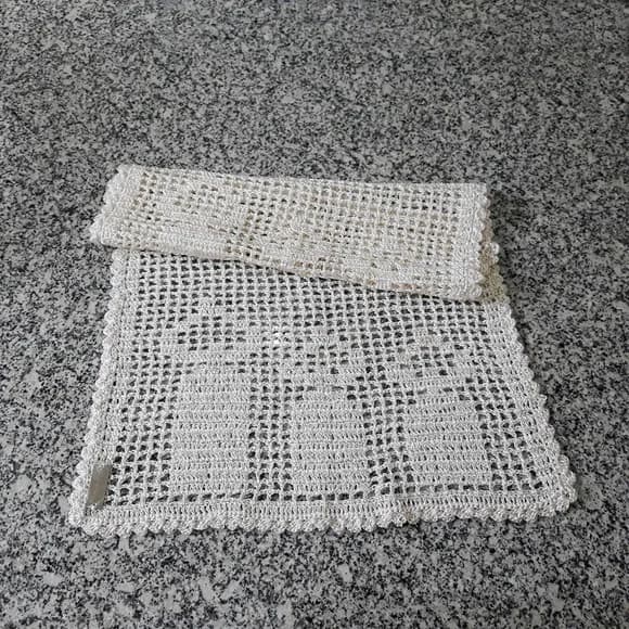 Caminho de Mesa Crochê Velas Natalinas Cmvn081
