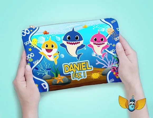 Necessaire Baby Shark Personalizada