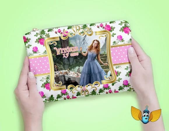 Necessaire Alice no País das Maravilhas - Filme