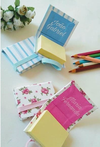 Lembrancinha Maternidade Personalizada - 12 Mini Post It