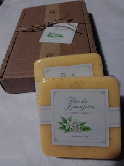 Sabonete Vegano - Caixa Rustica - Flor de Laranjeira