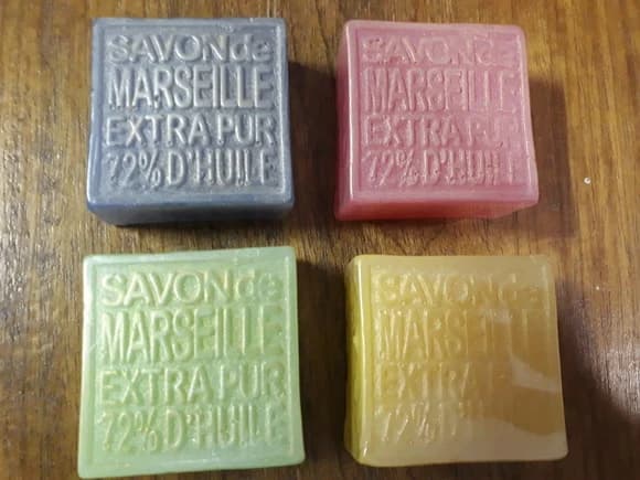 Sabonete em Barra (savon de Marseille)