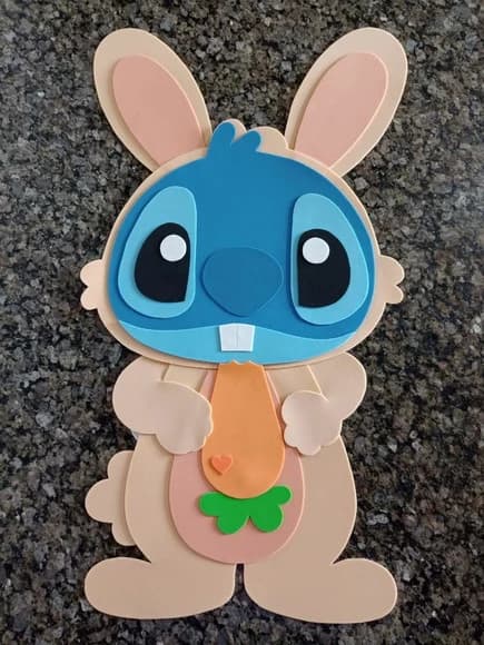 Stich Fantasiado de Coelho e Coelho Cada Um Medindo 50cm