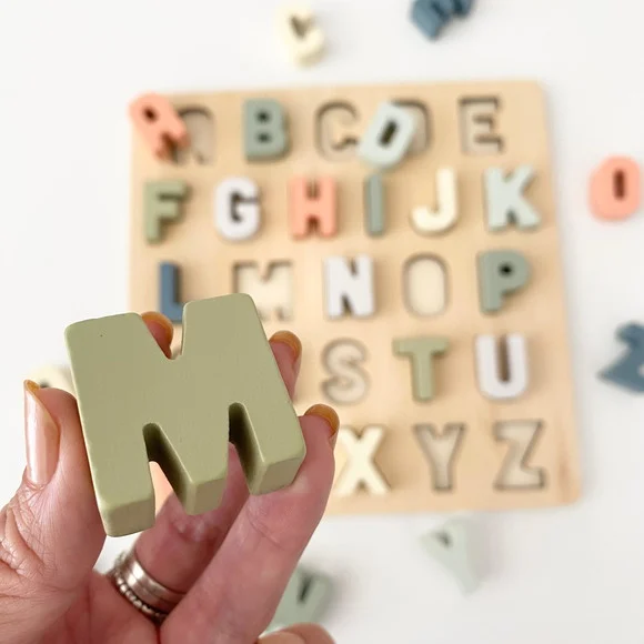 Abecedário Encaixa Letras - Aprenda Brincando
