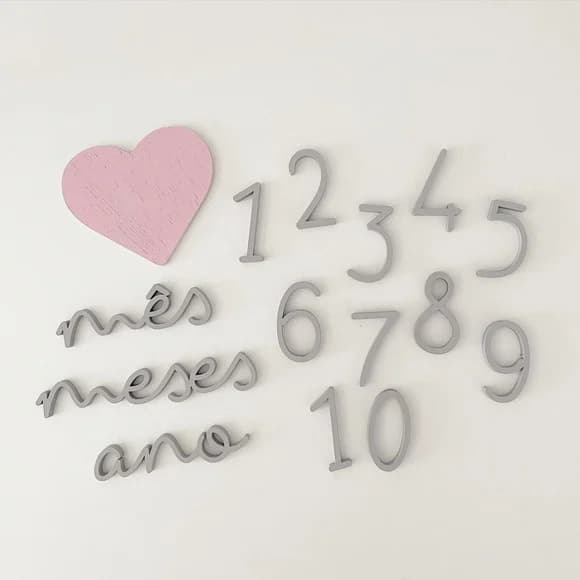 Kit Mesversário - Modelo Coração Minimalista - para Fotos