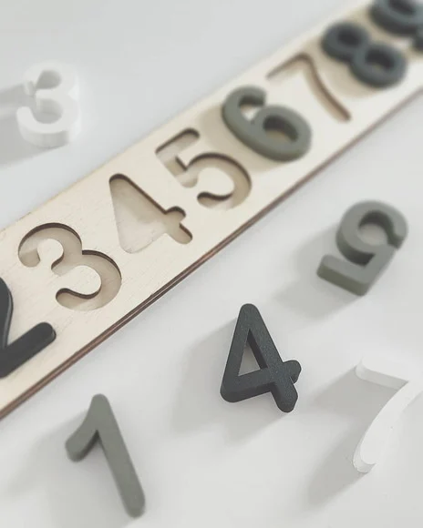 Letreiro Encaixa Letras - Beleza e Aprendizado Num Só Lugar