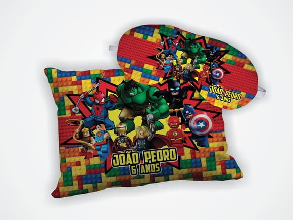 Lembrancinha Mini Almofada 18x28cm+mascara Lego Super Herois