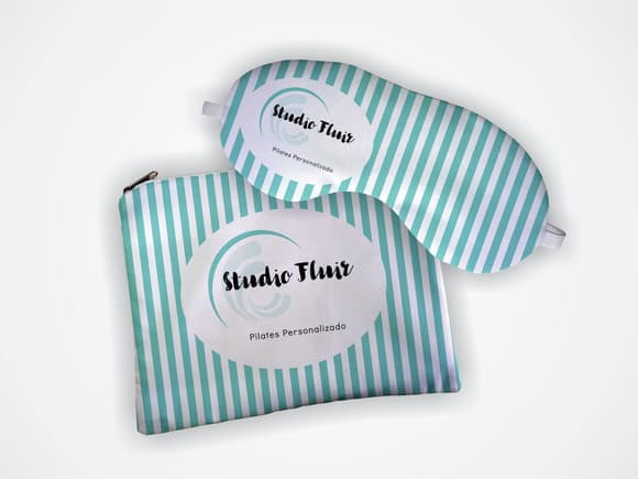 Kit Necessaire + Mascara Logo