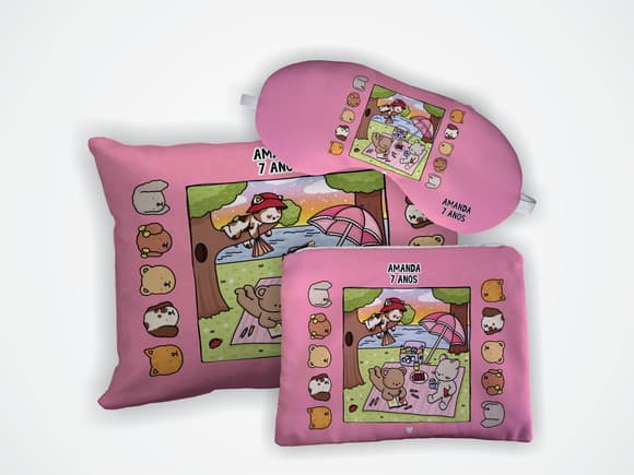 Lembrança Kit Almofada 18x28+mascara+nécessaire Bobbie Goods