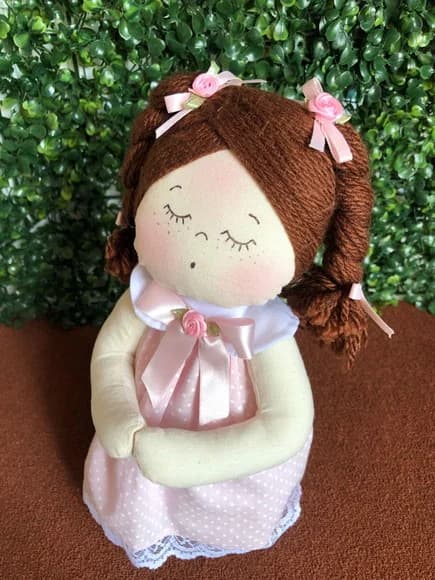 Boneca de Pano Orando