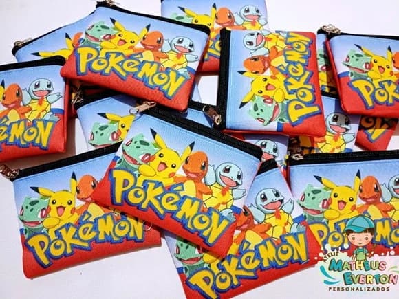 45 Porta Moedas Pokémon Tamanho: 10x12cm