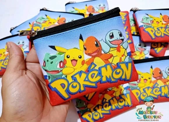 35 Porta Moedas Pokémon Tamanho: 10x12cm