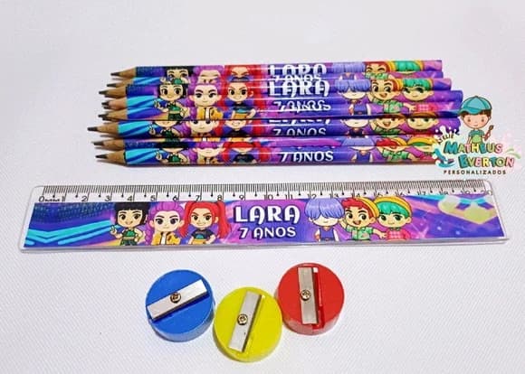 30 Kits Lápis, Régua, e Apontador Guerreiras do K-pop