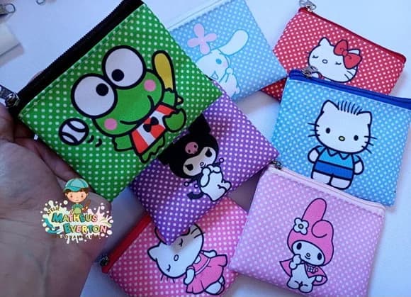 45 Porta Moedas Hello Kitty Tamanho: 10x12cm