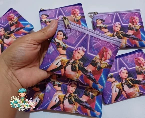 30 Porta Moedas Guerreiras do K-pop Tamanho: 10x12cm
